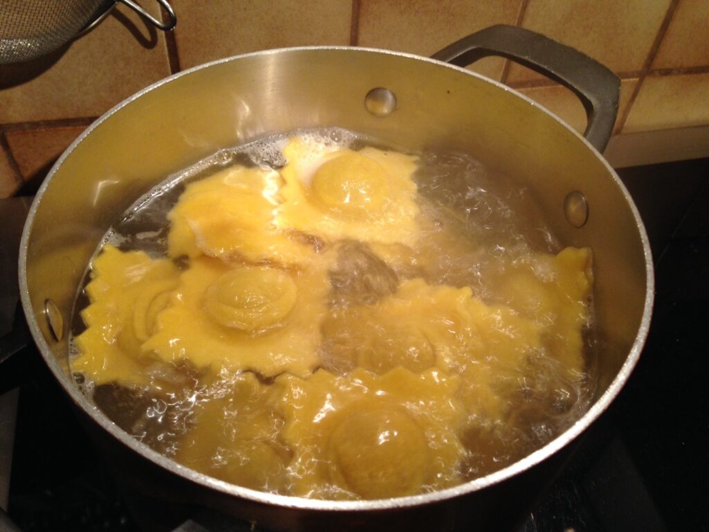 Vegane Ravioli kochen