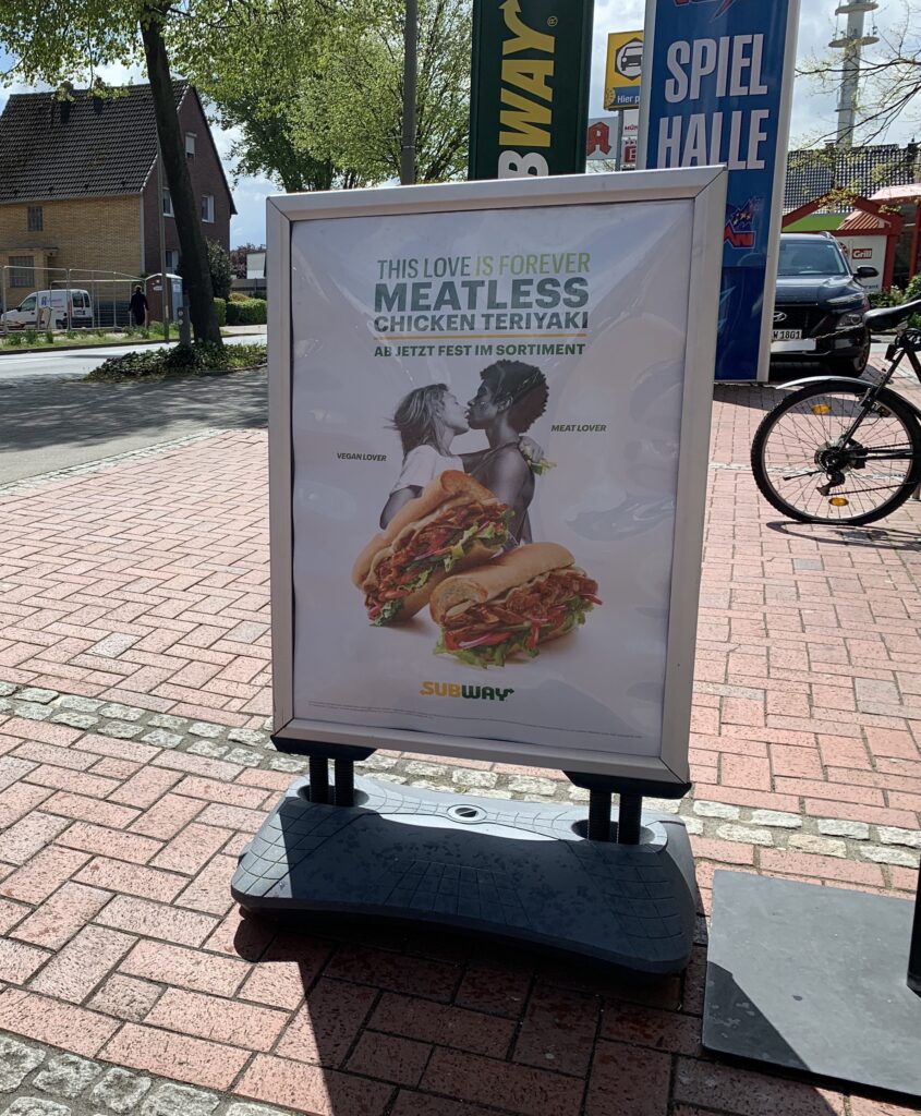 Subway vegan - Plakat für das Meatless Chicken Teriyaki